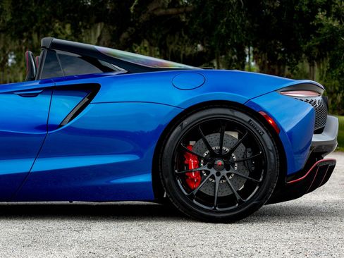 New 2025 McLaren Artura Spider RWD image 8