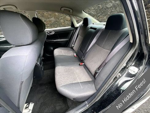 Used 2015 Nissan Sentra SV FWD image 20