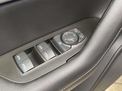 Used 2024 Chevrolet Blazer LT w/ Driver Confidence Package FWD image 50
