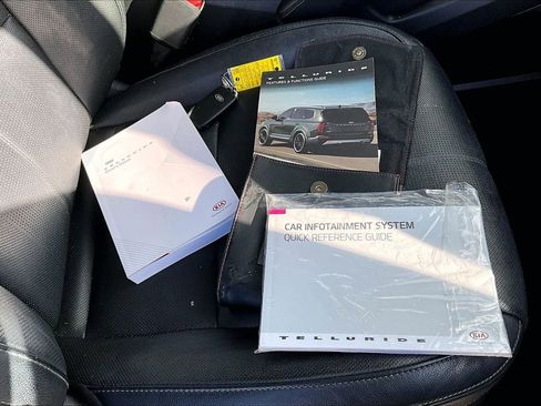 Used 2020 Kia Telluride EX w/ Towing Package image 37