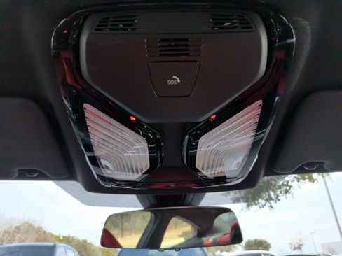 Used 2024 BMW M4 xDrive Competition w/ M Carbon Exterior Package image 32