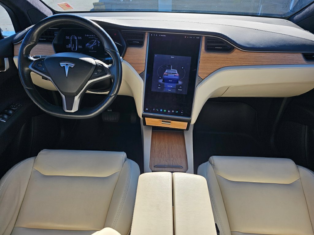 Used 2020 Tesla Model X Long Range AWD/4WD image 21