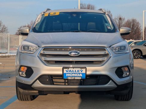 Used 2019 Ford Escape Titanium AWD/4WD image 3