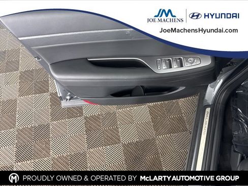 Certified 2025 Hyundai Palisade Limited image 23