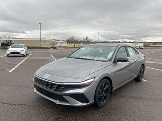 New 2026 Hyundai Elantra SEL Sport 360° Tour