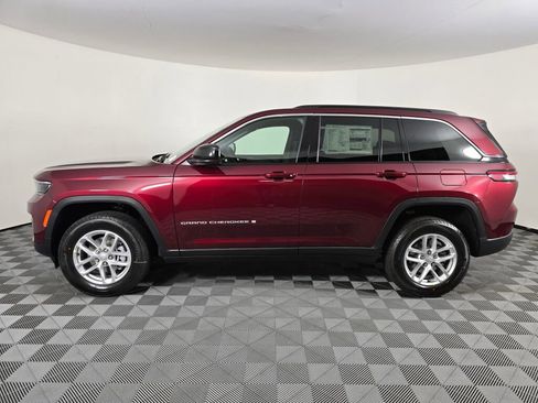 New 2025 Jeep Grand Cherokee Laredo X image 7
