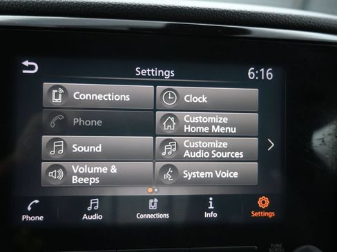 Used 2021 Nissan Titan S w/ S Utility Package RWD image 14