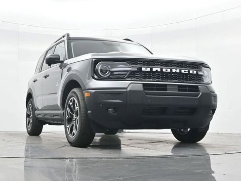New 2025 Ford Bronco Sport Outer Banks w/ Outer Banks Tech Package+ AWD/4WD image 34