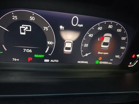 Used 2023 Honda Accord Sport image 2