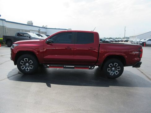 Certified 2023 Chevrolet Colorado Z71 w/ Z71 Convenience Package 2 AWD/4WD image 10