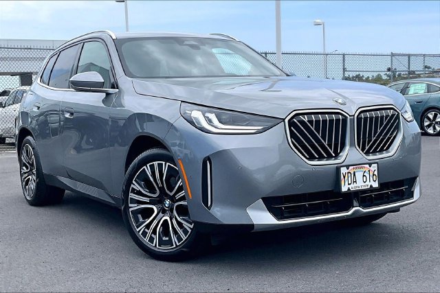 Used 2026 BMW X3 xDrive30i w/ Convenience Package AWD/4WD image 11