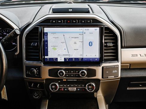 Used 2022 Ford F250 Lariat w/ Lariat Value Package image 11