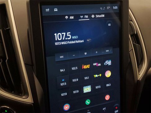 Used 2023 Ford Edge SEL image 18