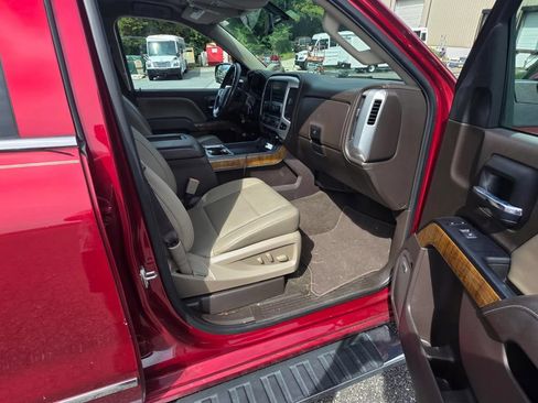 Used 2018 GMC Sierra 1500 SLT w/ SLT Premium Package RWD image 12
