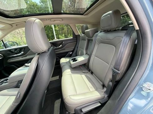 Used 2025 Lincoln Corsair AWD w/ Equipment Group 101A image 21