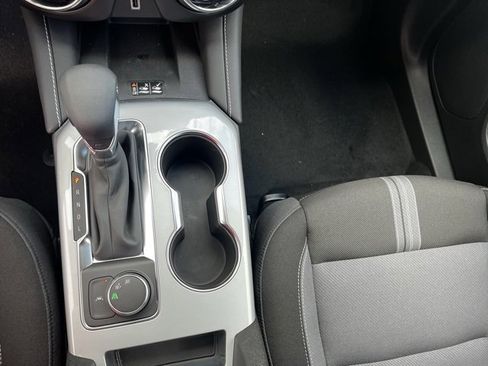 New 2025 Chevrolet Blazer LT w/ Convenience Package image 27