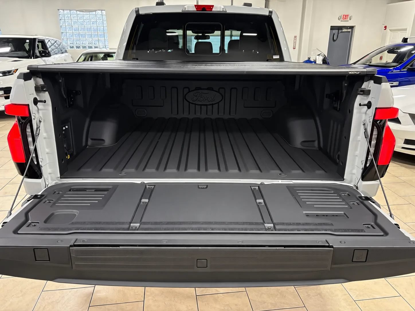 Used 2023 Ford F150 Lightning Lariat w/ Equipment Group 511A High AWD/4WD image 18