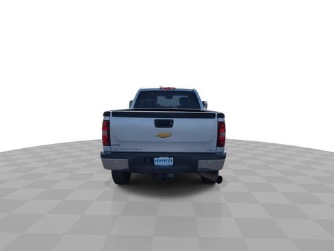 Used 2012 Chevrolet Silverado 2500 LTZ w/ LTZ Plus Package AWD/4WD image 7