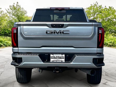 Used 2024 GMC Sierra 2500 Denali Ultimate image 4