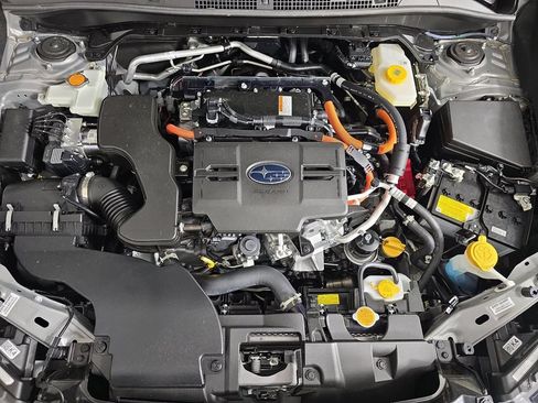 Used 2025 Subaru Forester Touring AWD/4WD image 32
