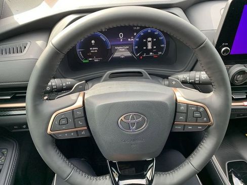 Certified 2026 Toyota Grand Highlander AWD Hybrid image 19