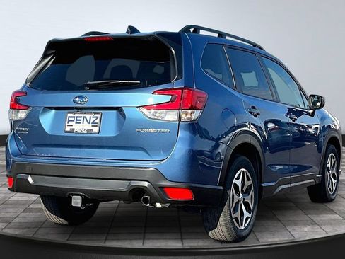 Used 2024 Subaru Forester Premium AWD/4WD image 6