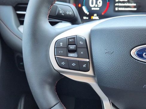 New 2026 Ford Explorer Active w/ Active Comfort Package image 28