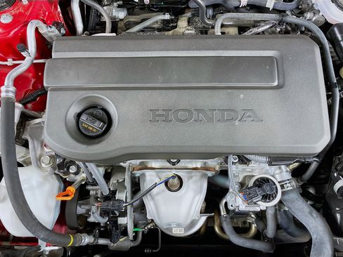 Used 2025 Honda Civic Sport image 31