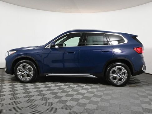 Used 2026 BMW X1 xDrive28i w/ Technology Package image 2