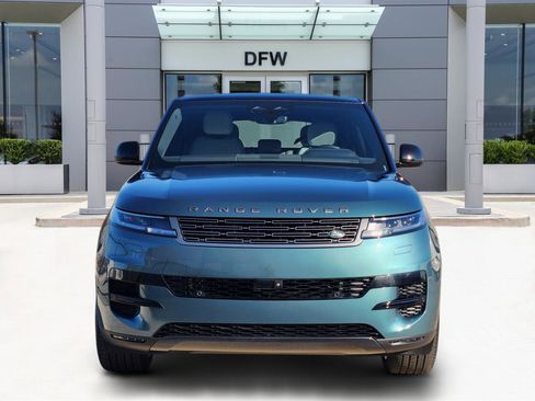 Certified 2025 Land Rover Range Rover Sport SE image 2