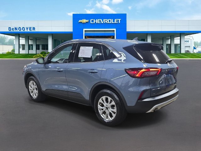 Used 2024 Ford Escape Active AWD/4WD image 9