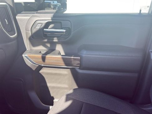 Used 2022 Chevrolet Silverado 3500 LT w/ Convenience Package image 28