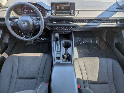 Used 2023 Honda Accord EX image 25