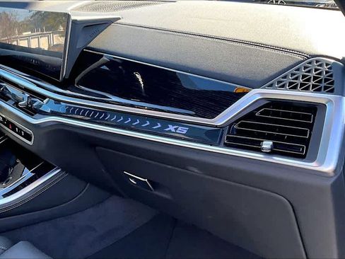 Used 2025 BMW X5 xDrive40i image 24