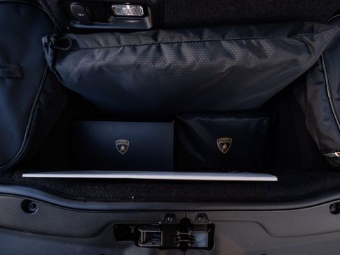 Used 2023 Lamborghini Huracan Tecnica image 59