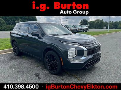 Used 2024 Mitsubishi Outlander SE Black Edition