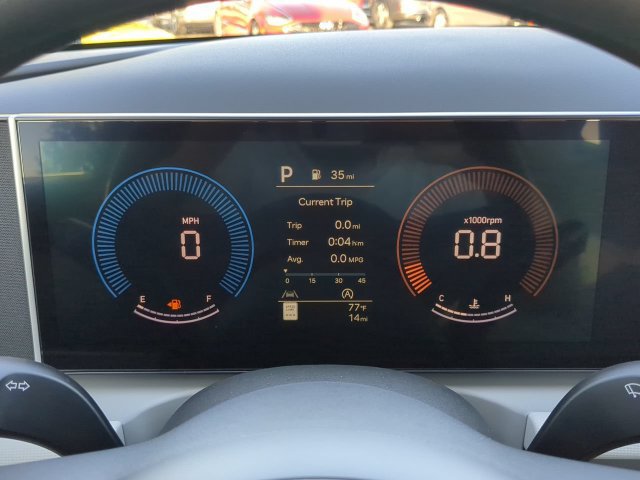 Certified 2025 Hyundai Tucson SE FWD image 25