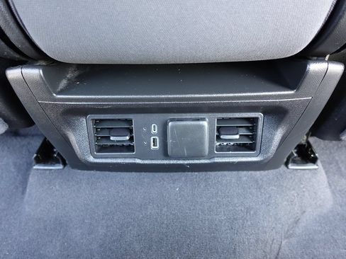 Used 2024 GMC Sierra 1500 Elevation w/ LPO, Elevation Black Package AWD/4WD image 31