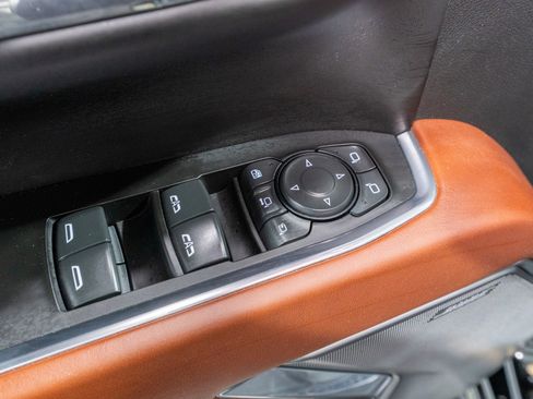 Used 2024 GMC Sierra 2500 Denali Ultimate w/ LPO, GMC Protection Package image 18