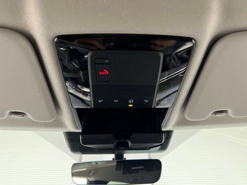 Used 2025 Mitsubishi Outlander SE FWD image 71
