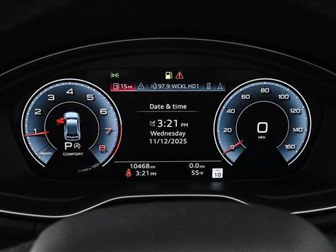 Certified 2025 Audi Q5 2.0T Premium Plus w/ Premium Plus Package image 11