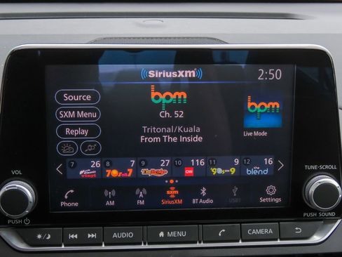 Certified 2023 Nissan Altima 2.5 SR AWD/4WD image 15