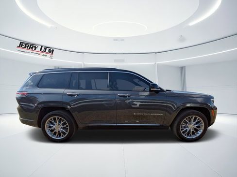 New 2025 Jeep Grand Cherokee L Summit image 2