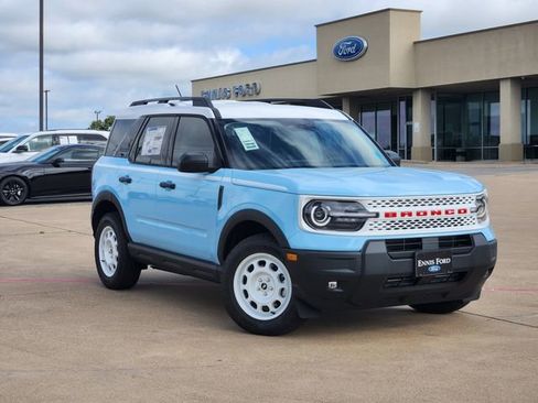 New 2025 Ford Bronco Sport Heritage w/ Convenience Package image 2