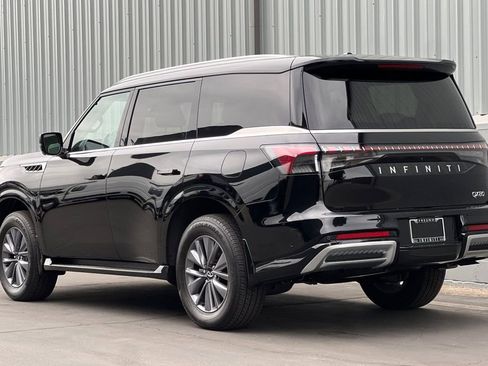 Used 2025 INFINITI QX80 Pure w/ Cargo Package image 6