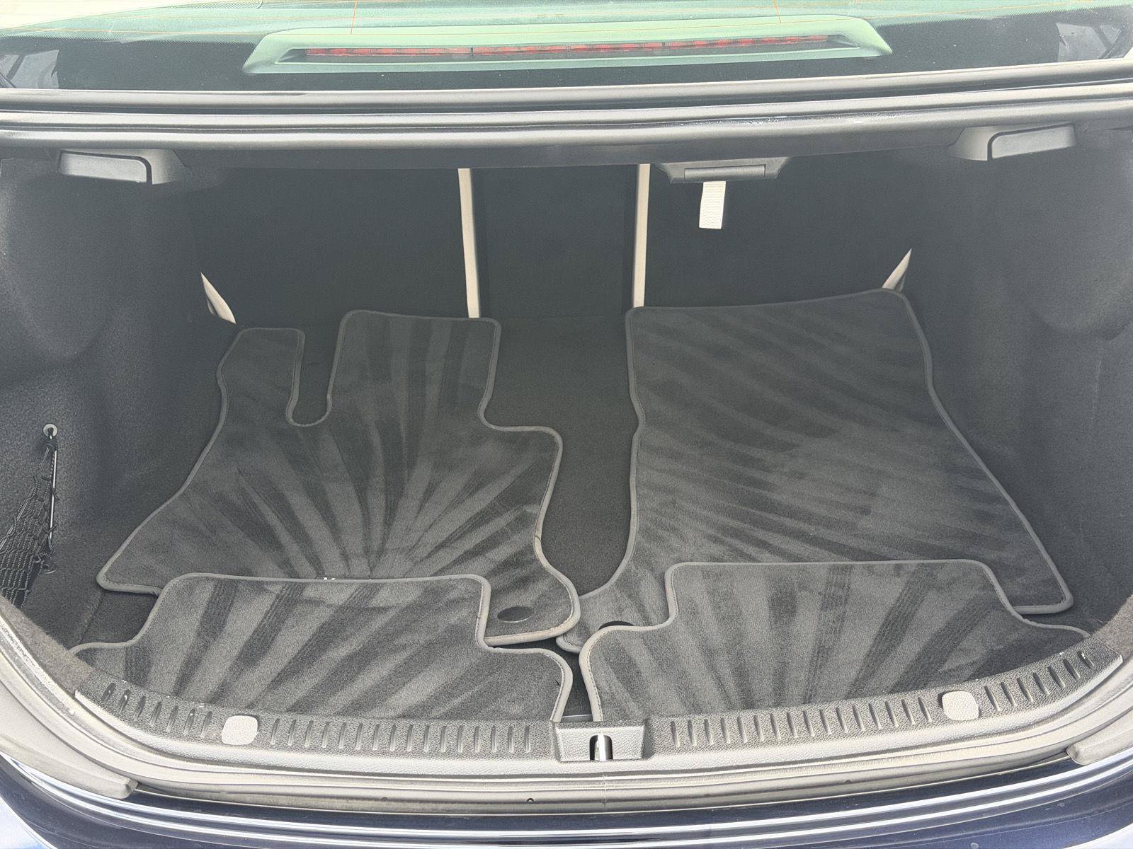 Used 2022 Mercedes-Benz E 350 4MATIC Sedan image 41