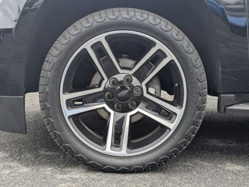 Used 2020 Chevrolet Tahoe LT w/ Luxury Package AWD/4WD image 9