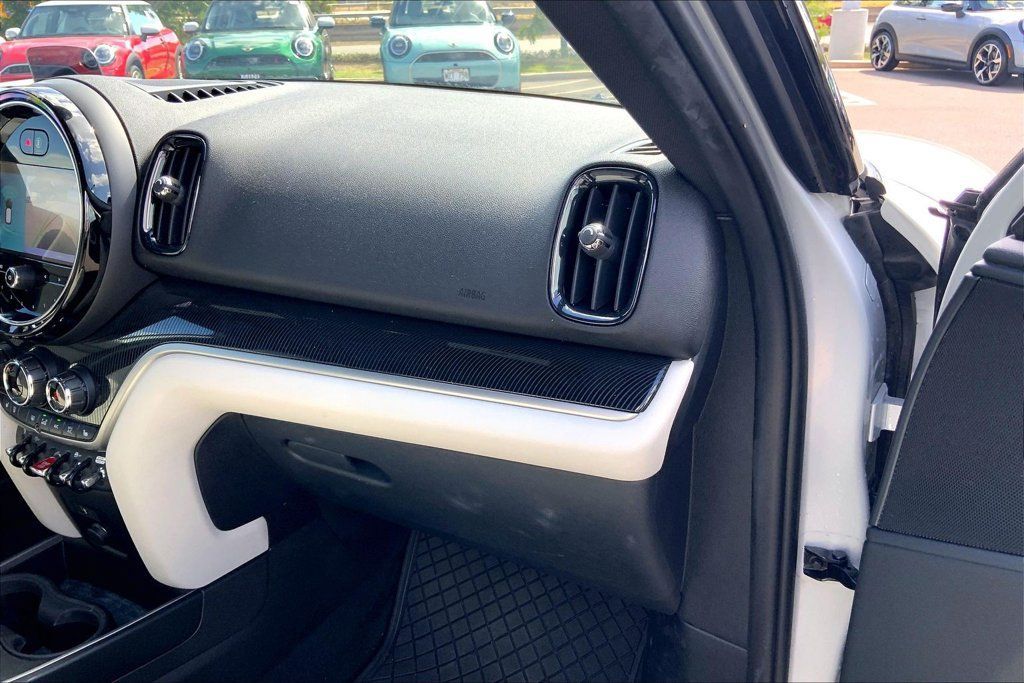 Used 2022 MINI Cooper Countryman S FWD image 16