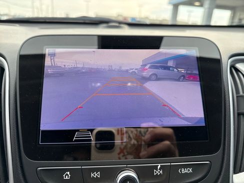 Used 2024 Chevrolet Malibu LT image 23