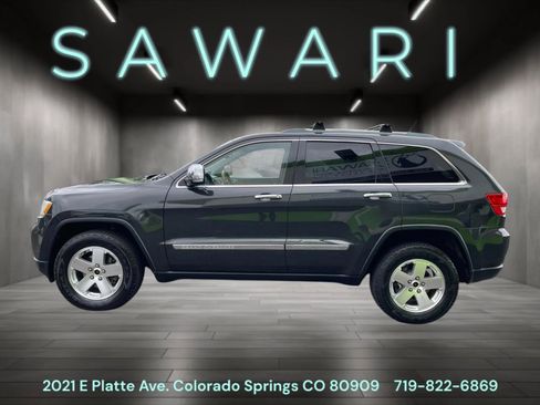 Used 2011 Jeep Grand Cherokee Overland image 4